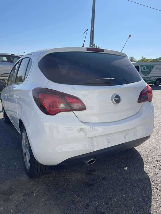 Opel Corsa E 2017 para peças!