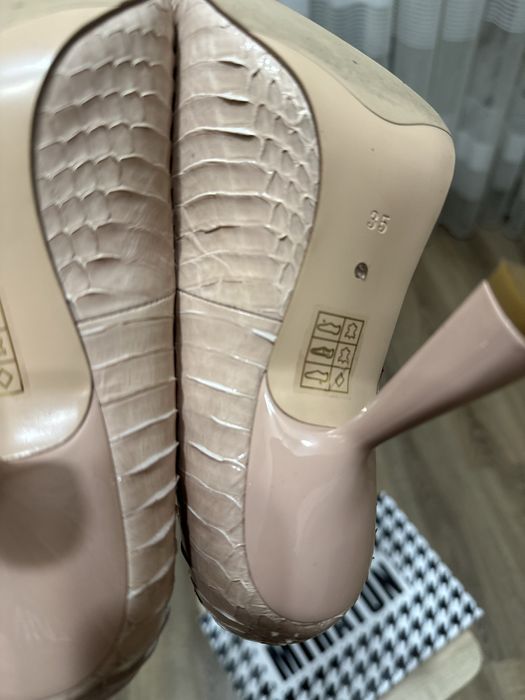 Туфлі лодочки Miraton