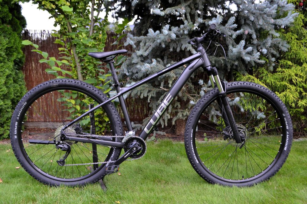 Rower trekkingowy MTB Cube AimSLX 29" 42CM/S