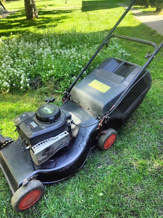 Газонокосарка бензинова Briggs & Stratton 35 classic Акція!!!