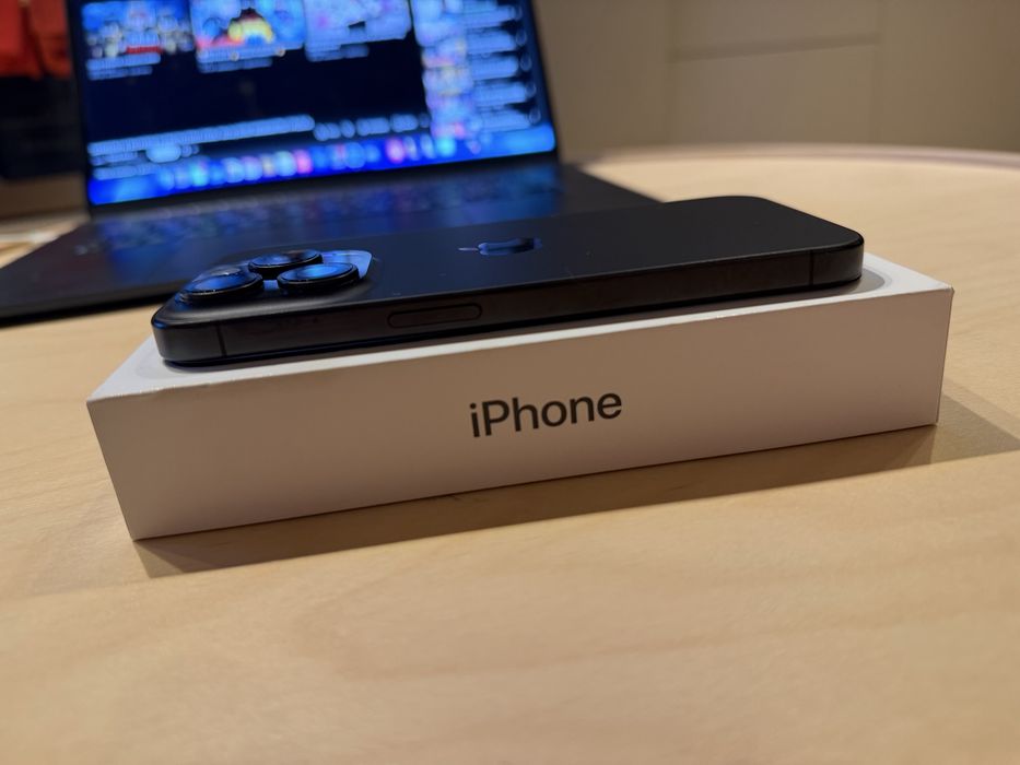 Iphone 15 pro 128gb czarny + gratis