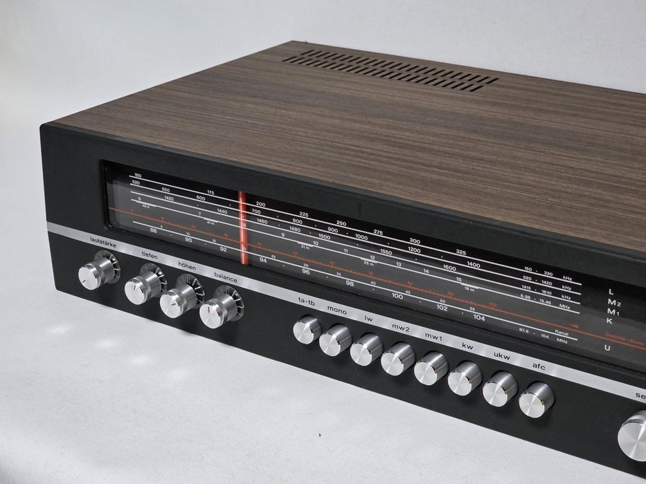 Receiver Vintage reparado Telefunken