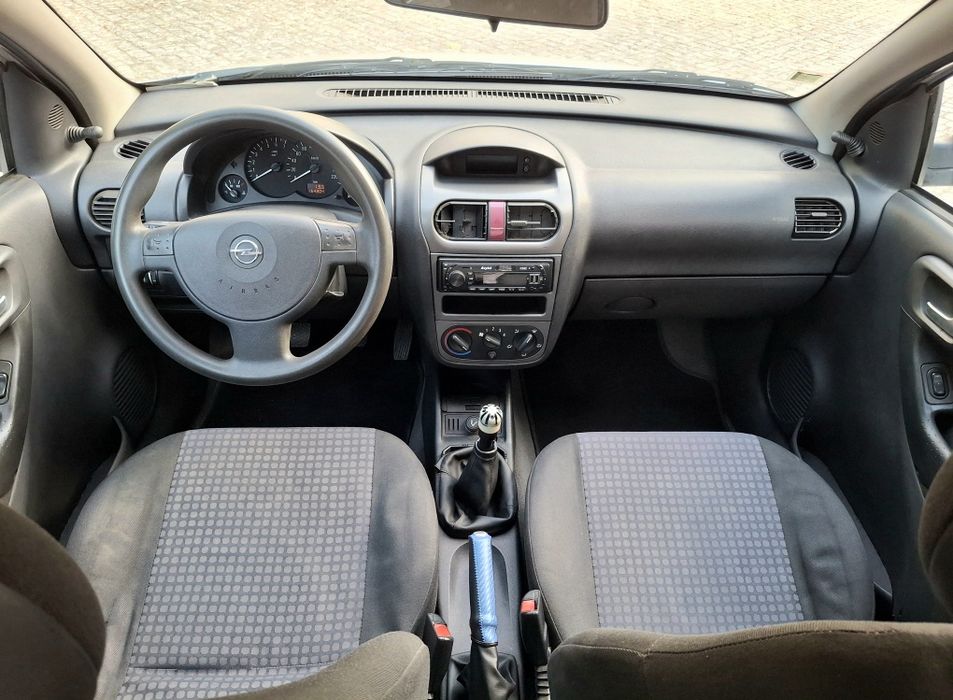 Opel Corsa C 1.2i 16v Nacional 05