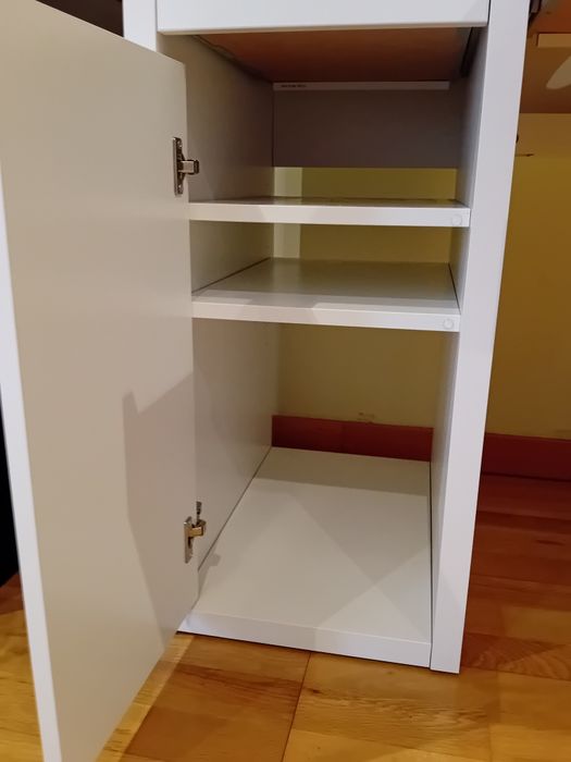 Secretária Micke do IKEA