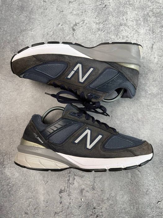 Кросівки New balance 990 v5