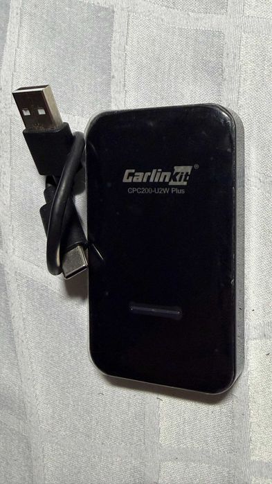 Wireless Apple CarPlay/ Android Auto Adapter