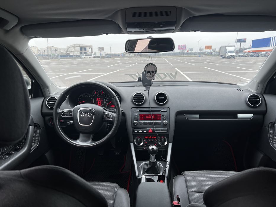 Продам Audi A3 S line