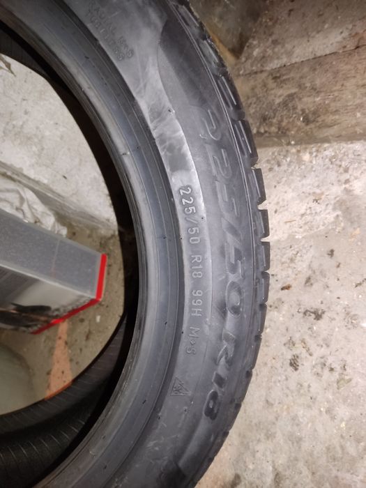 opony zimowe Pirelli 225/50/r18