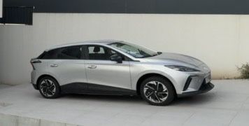 PASSO RENTING: MG4 Elétrico 64kWh (204 CV) | Autonomia real 400km | SEM ENTRADA INICIAL e mensalidade flexível!