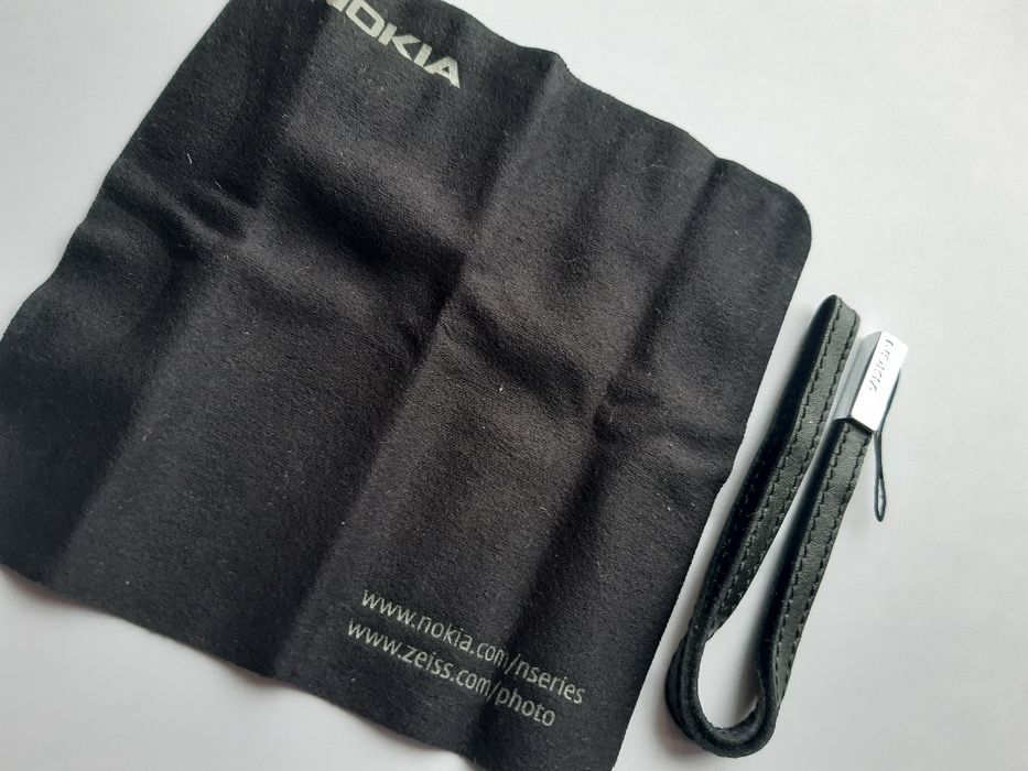 Nokia 8800 6700 8600 n95 шнурок на руку.