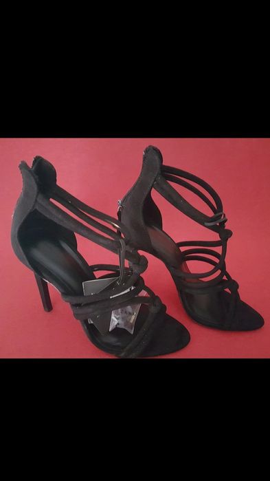 Sapatos Zara  (Novos)