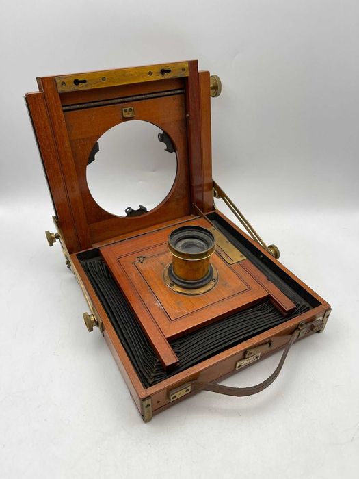 Máquina Fotográfica Antiga