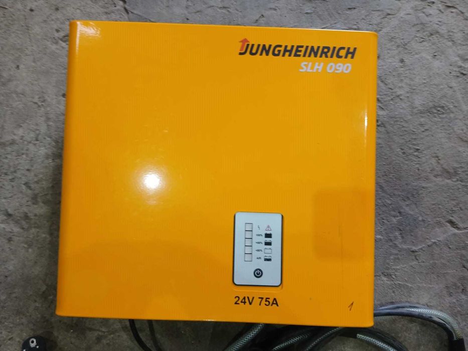 зарядний пристрій навантажувача (погружчика) Jungheinrich SLH 090 (24V75A)