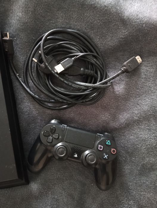 PlayStation 4 512gd