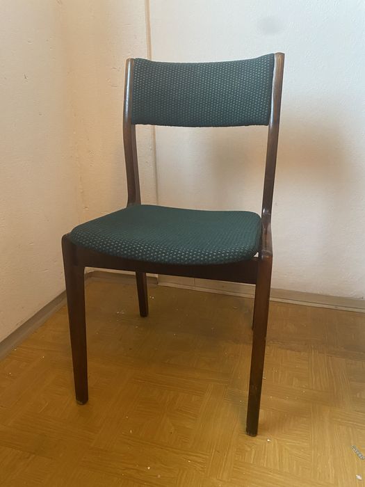 Kultowe krzesło ASTER | PRL | Design Opolskie Fabryki Mebli