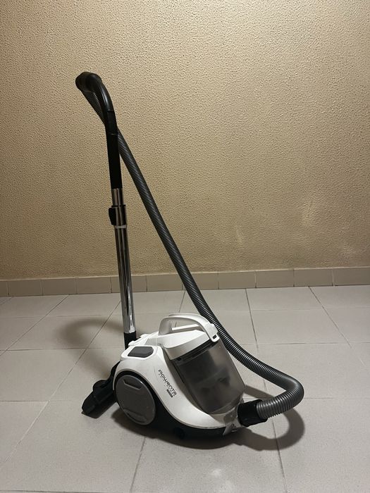 Aspirador branco sem saco