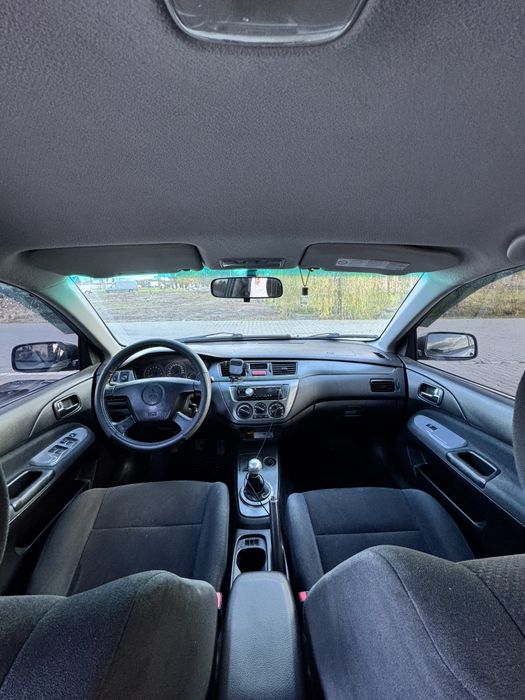 Mitsubishi Lancer