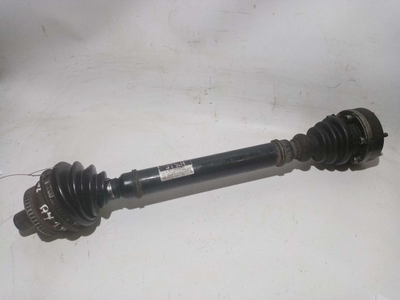 Transmissão frente esquerda AUDI A4 Avant (8E5, B6)