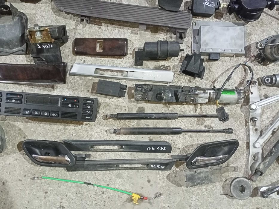 накладка кнопка, вставка, ручька, кронштейн мелоч bmw e38