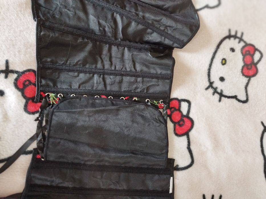 Gorset z kwiatowym wzorem