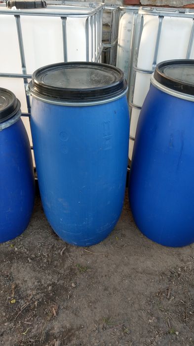 Beczki 200l 150l 120 litrów pojemnik zbiornik 600l 1000 na zboże wodę