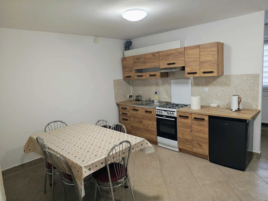 Dom noclegowy dla ekip budowlanych — Dużo pokoi , wysoki standard