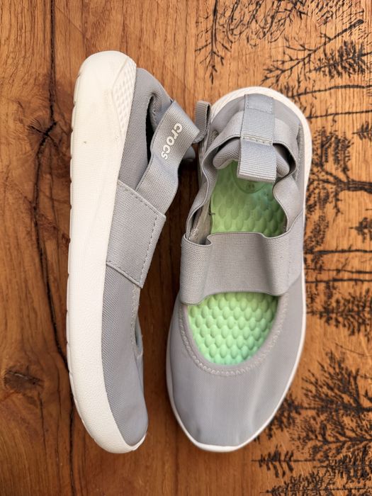 Мокасіни , балетки Crocs p.5W