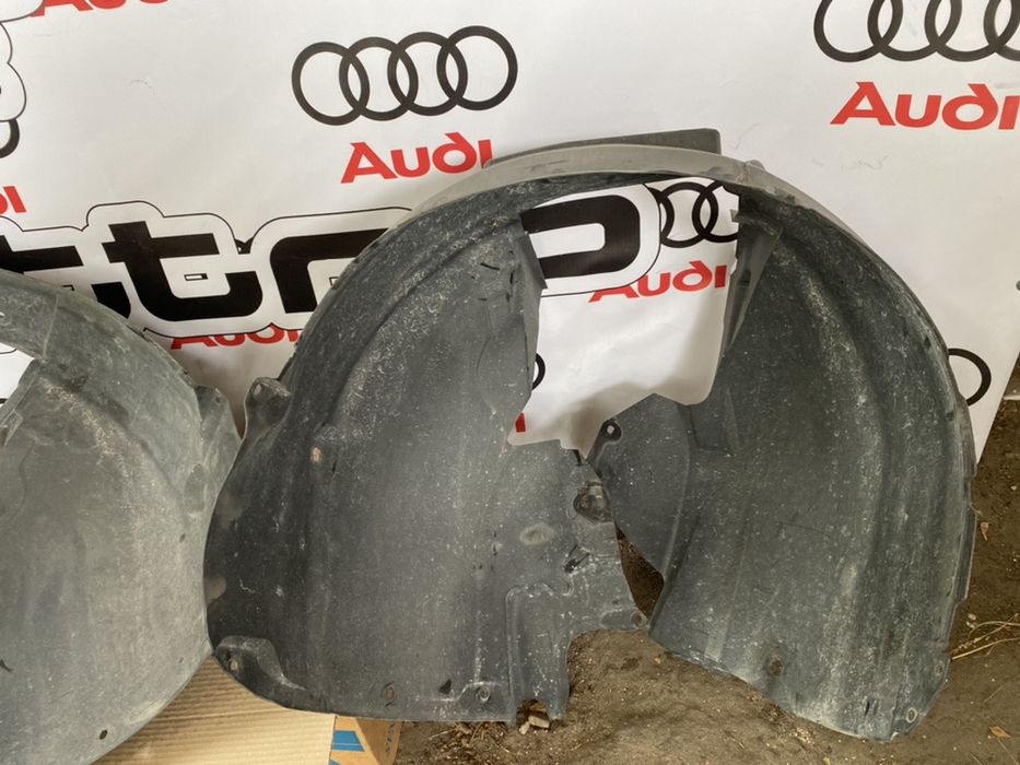 Підкрилок переідній локер пильник Audi A4 B8  12-16  Подкылок