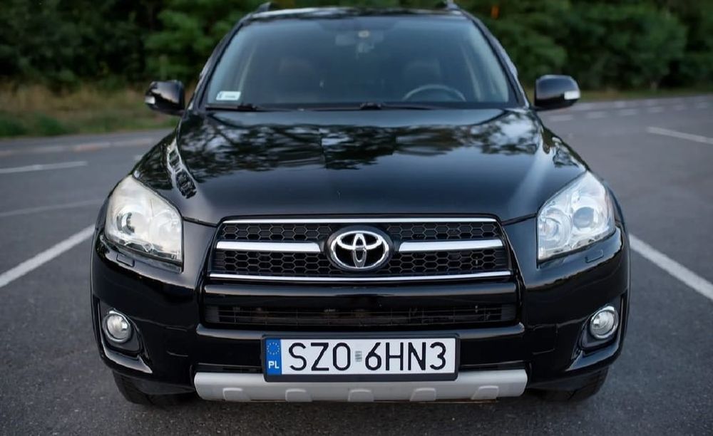 Toyota RAV4 2009 року 2,2 дизель
