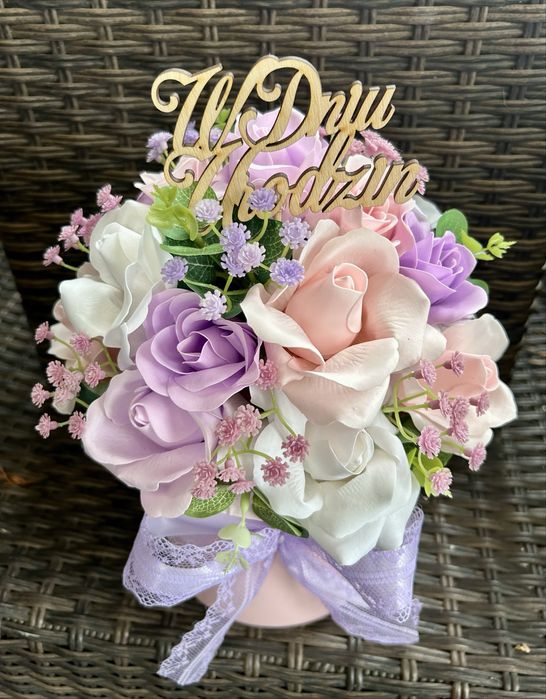 Flowerbox z kwiatów mydlanych na różne okazje