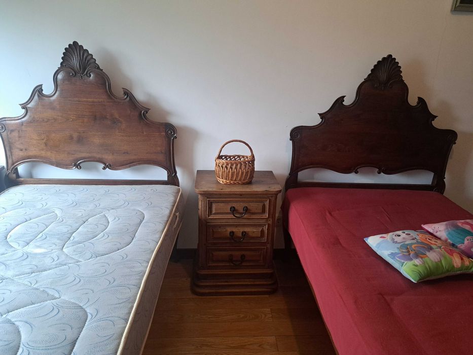 Moveis de quarto madeira maciça de castanho