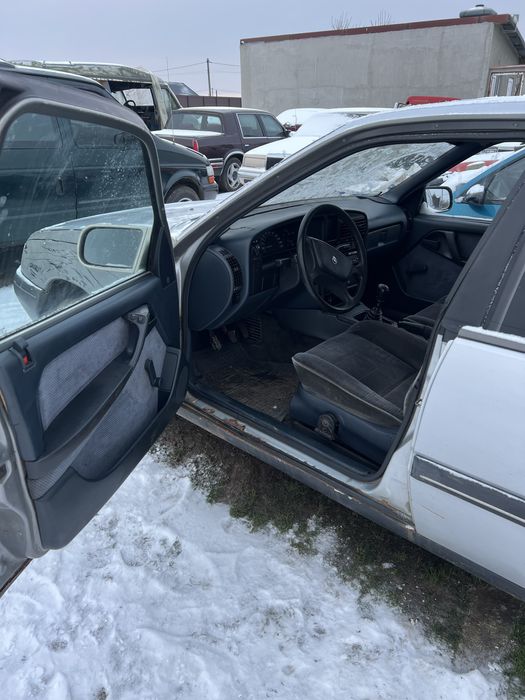 Opel omega a торг