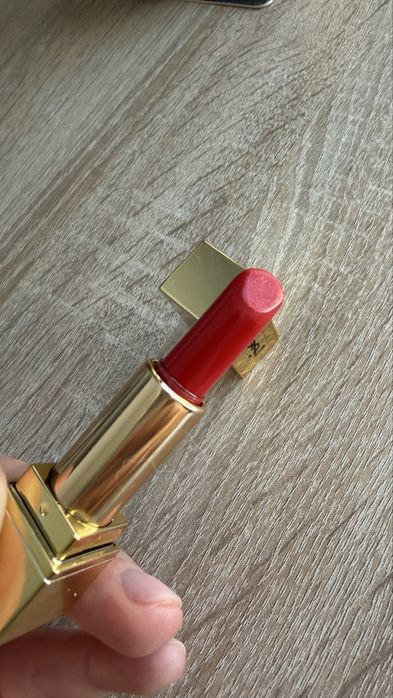 Miniaturka szminki Yves Saint Laurent
