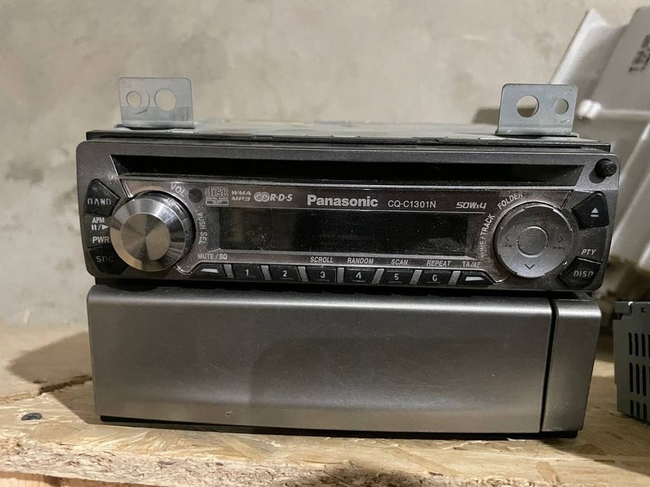 Магнитола Panasonic в автомобиль