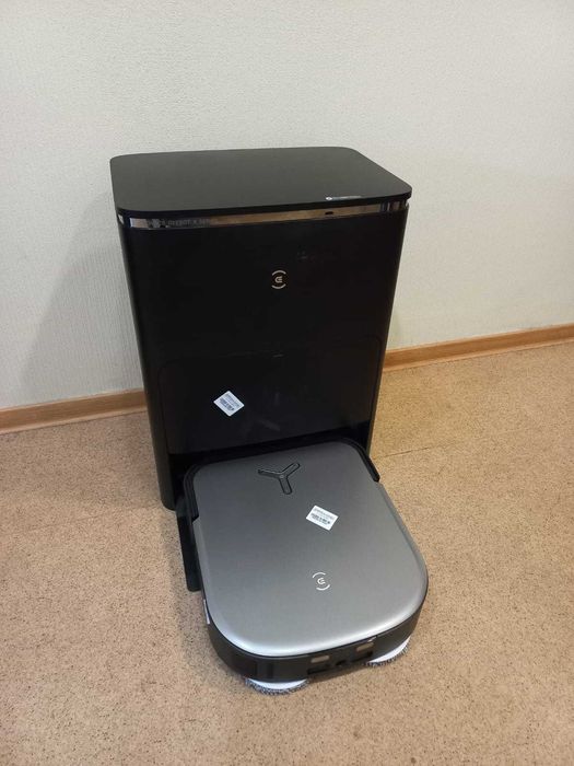 Робот-пилосос Ecovacs Deebot X2 OMNI