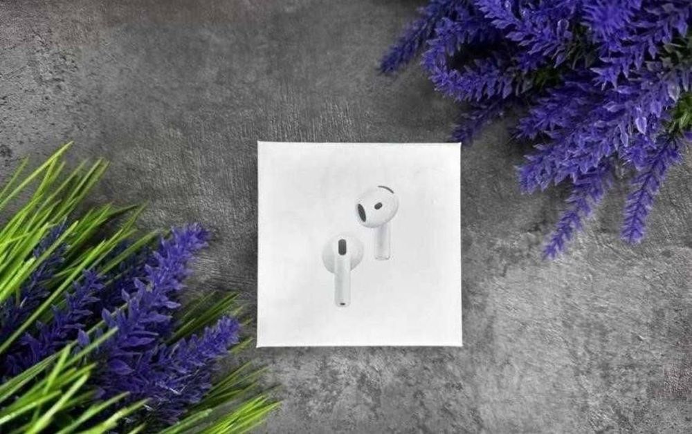 Навушники AirPods 4