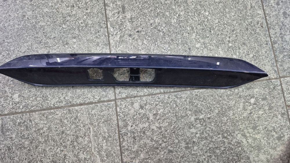 накладка під ручку відкривання ляди honda srv 2018 рік бу оригінал