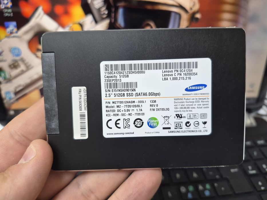 Продам SSD діск  512ГБ Samsung  *Рабочий*