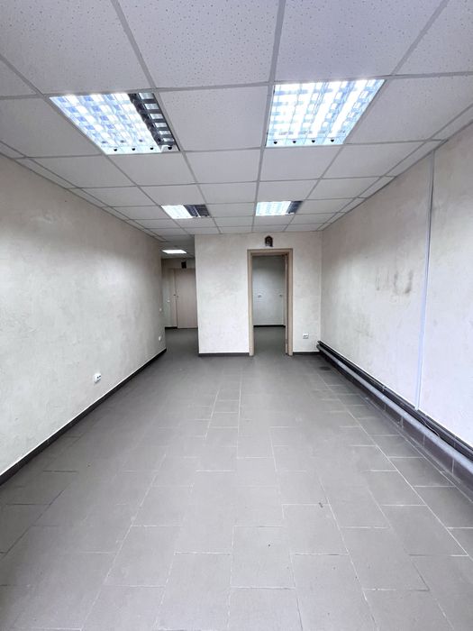 Продаж комерційного приміщення на Бамі