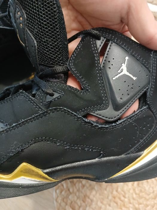 Buty chłopięce Jordan 40