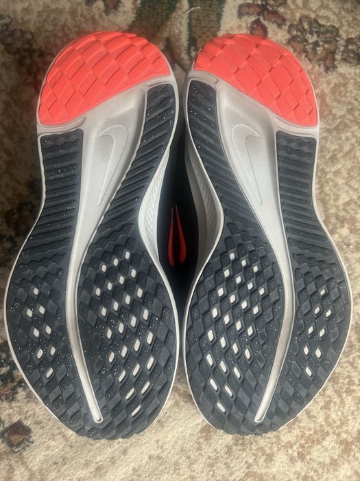 Кросовки Nike