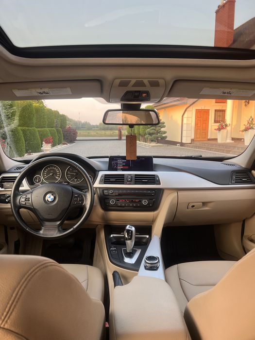 BMW seria 3 328i 245km