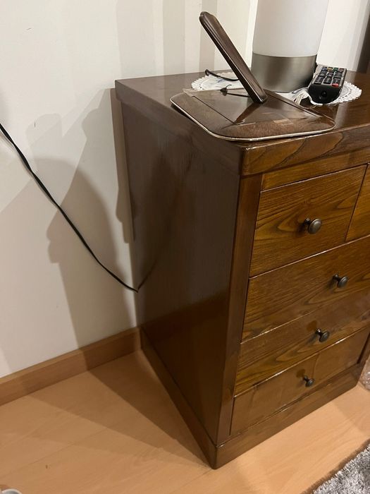 Vendo Mobília quatro