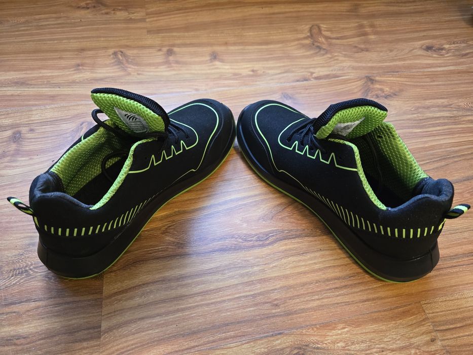 Buty robocze z noskiem metalowym