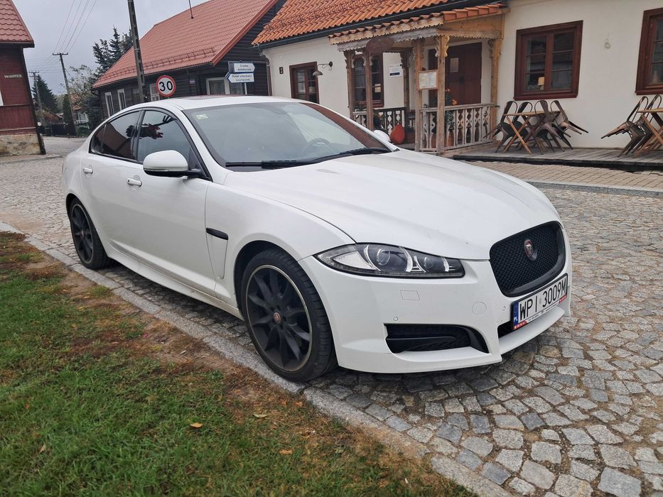 Jaguar XF