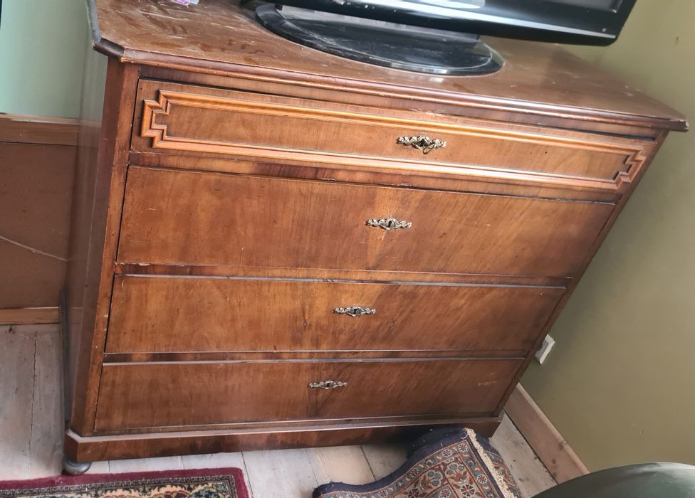 Komoda piękna drewniana