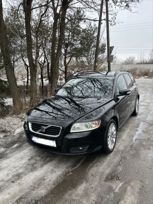 Volvo V50 2009 rok 2.0 D, 136 K. Bardzo dobry stan opon 2023