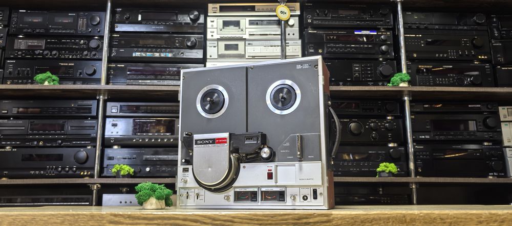 Відеомагнітофон Sony AV-3670