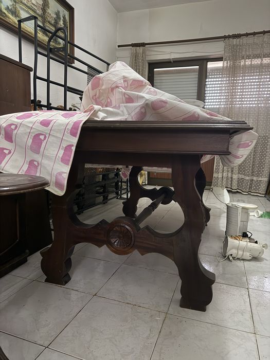 Conjunto de sala antigo em madeira