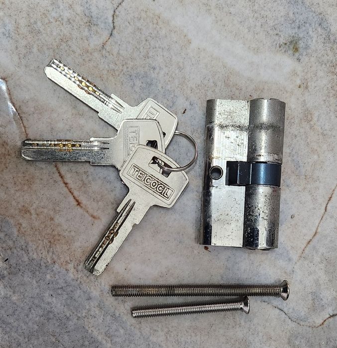 Canhão fechadura usado